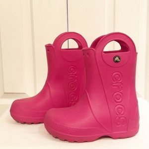 Crocs bright pink pull-up rain winter boots. Sz 12